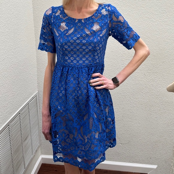 Asking | floral Lace mini dress - Picture 2 of 10